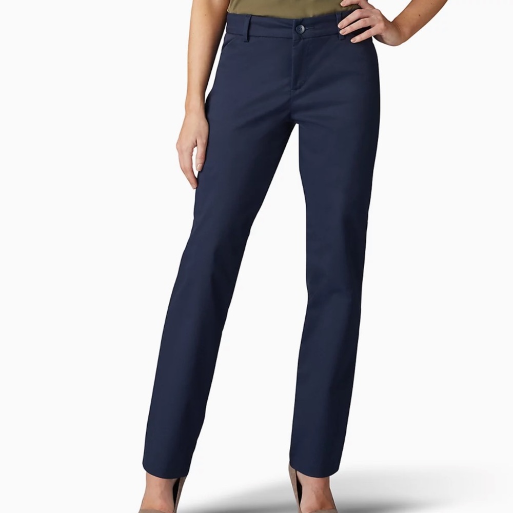 Women's Lee® Relaxed Fit Straight-Leg Twill Pants Mid Rise Size 16 Short